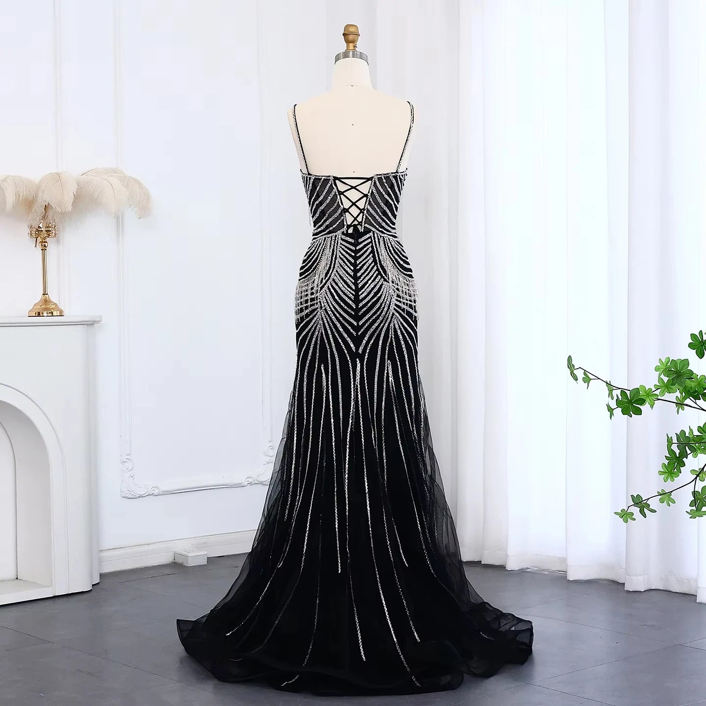 Vestido Sirena Champagne con Cristales