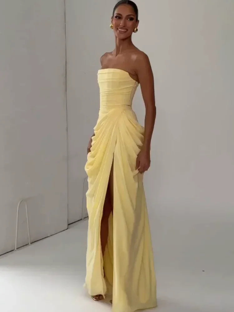 Vestido Gala Amarillo Strapless con Abertura