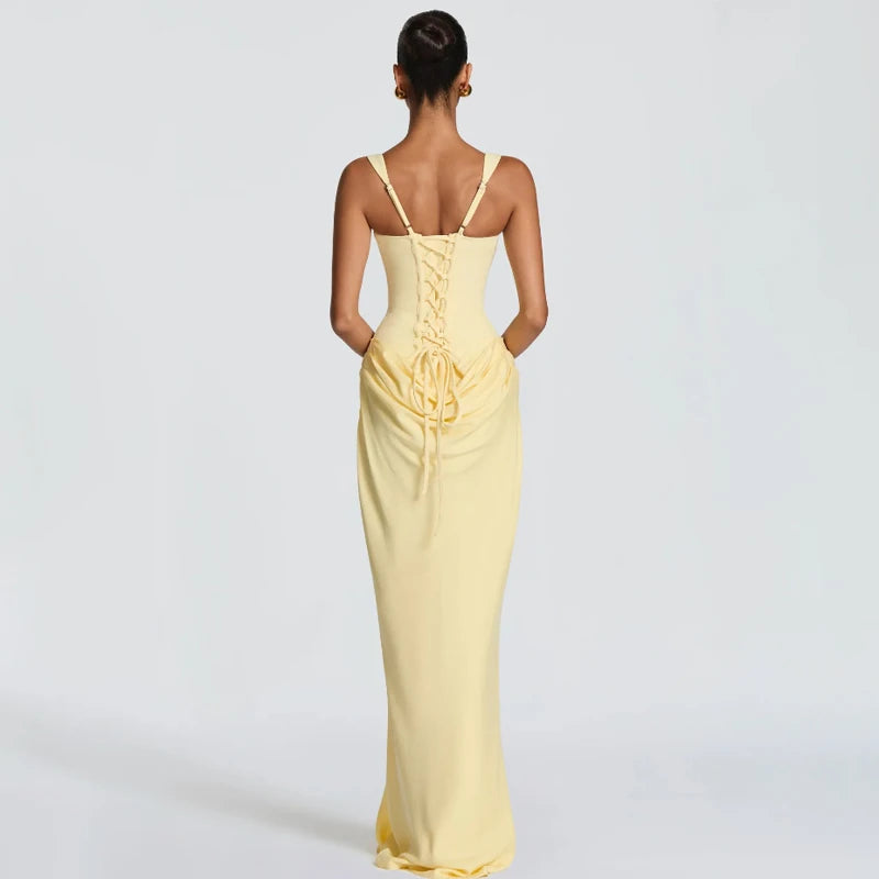 Vestido Gala Amarillo Strapless con Abertura